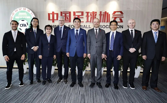 24直播网足球直播网-中国足协主席会见国际足联秘书长|世界杯|央视|中国足球|宋凯|温格_新浪体育_新浪新闻